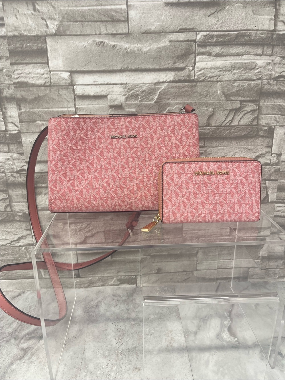 Michael Kors Ruthie Crossbody & Matching Wallet MK Signature Logo Rose Pink - Picture 2 of 15